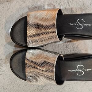 Jessica Simpson Silver Platform Wedge Slides 71/2M